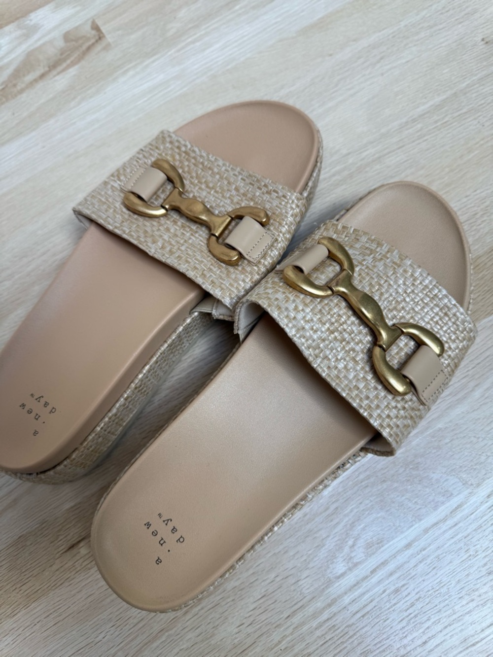 Platform Raffia Slide Sandals - Picture 6 of 6